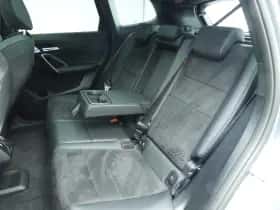 BMW iX1 (2025) thumbnail 9