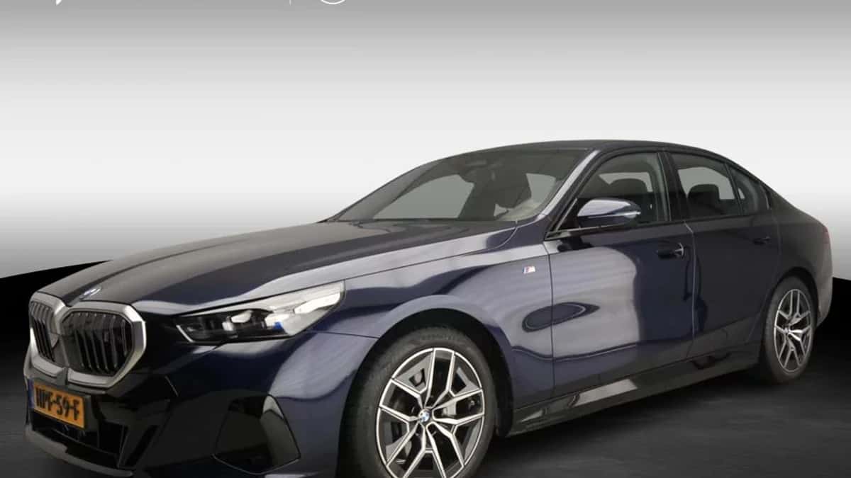 BMW i5 (2025) — foto 1