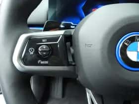 BMW i5 (2025) thumbnail 13