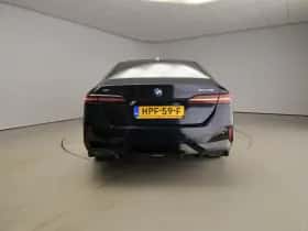 BMW i5 (2025) thumbnail 3
