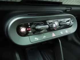MINI Cooper (2025) thumbnail 14