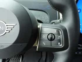 MINI Countryman (2025) thumbnail 15