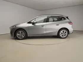 BMW 2-Serie (2023) thumbnail 2