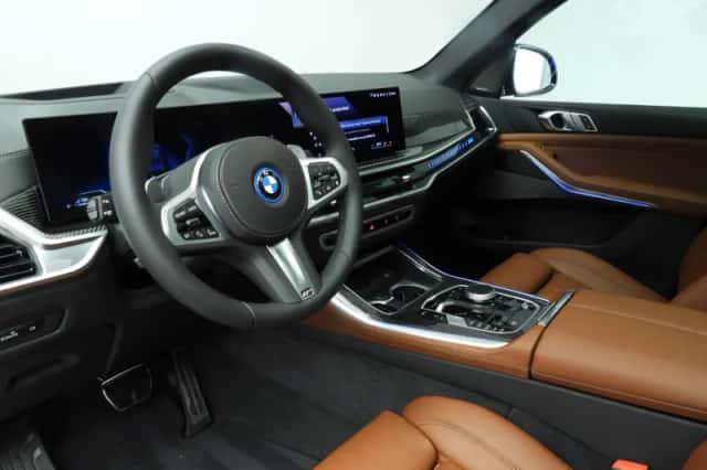 BMW X5 (2026) thumbnail 6