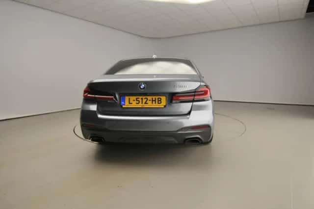 BMW 5-Serie (2021) thumbnail 3