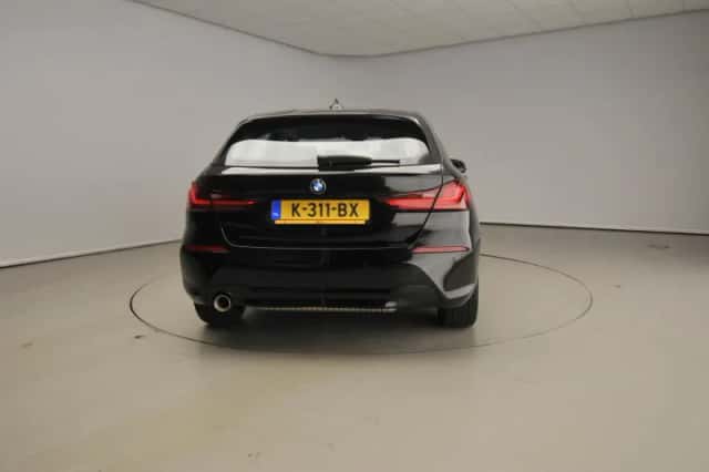 BMW 1-Serie (2020) thumbnail 3