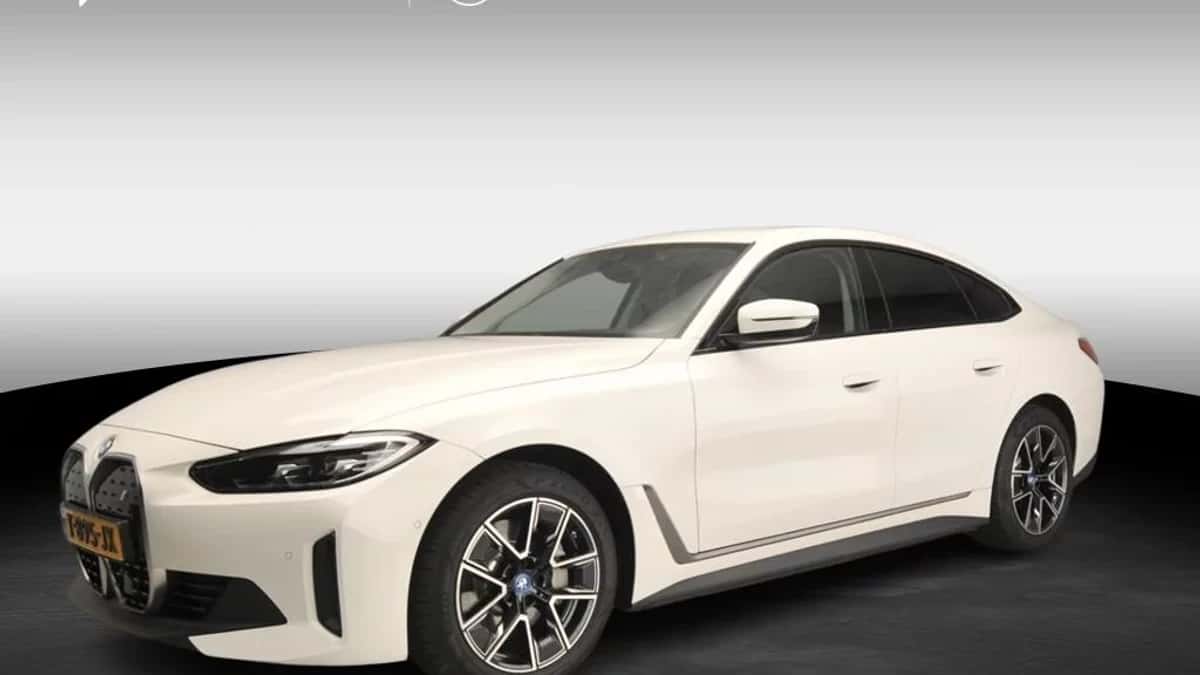 BMW i4 (2023) — foto 1