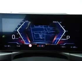 BMW i4 (2023) thumbnail 12