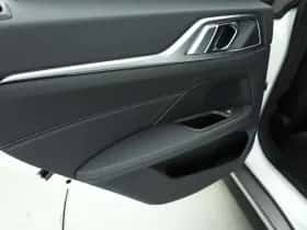 BMW i4 (2023) thumbnail 27