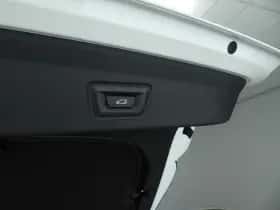 BMW i4 (2023) thumbnail 38