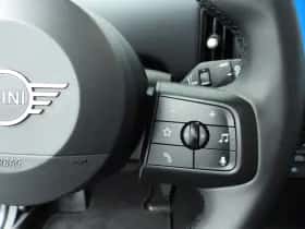 MINI Cooper (2025) thumbnail 15
