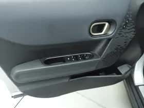 MINI Cooper (2025) thumbnail 18