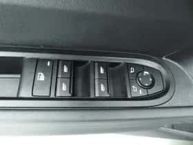 MINI Cooper (2025) thumbnail 19