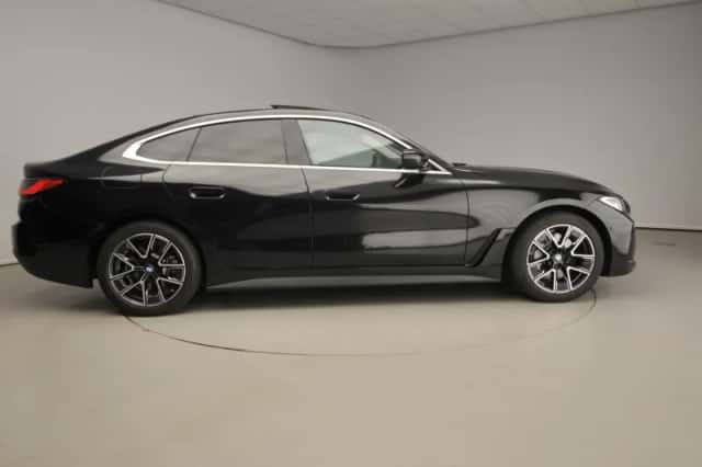 BMW 4-Serie (2023) thumbnail 4