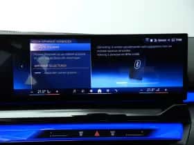 BMW i5 (2024) thumbnail 37