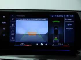BMW X1 (2024) thumbnail 32