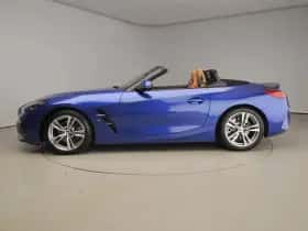 BMW Z4 (2025) thumbnail 2