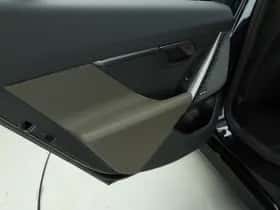 BMW i5 (2025) thumbnail 17