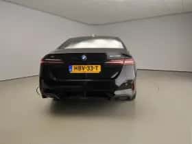 BMW i5 (2025) thumbnail 3