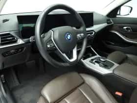BMW 3-Serie (2024) thumbnail 6