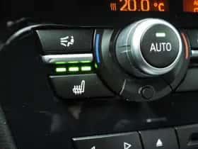 BMW X5 (2018) thumbnail 17