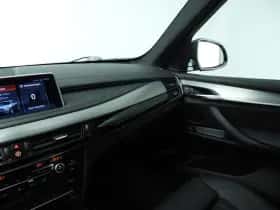 BMW X5 (2018) thumbnail 39