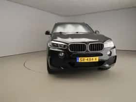 BMW X5 (2018) thumbnail 5