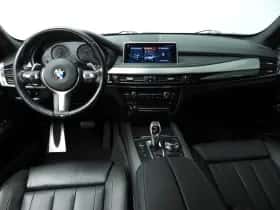 BMW X5 (2018) thumbnail 10