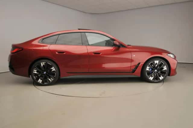 BMW 4-Serie (2025) thumbnail 4