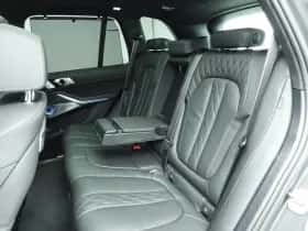 BMW X5 (2026) thumbnail 8