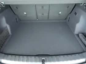 BMW iX1 (2026) thumbnail 9