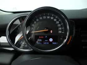 MINI Cooper (2023) thumbnail 12