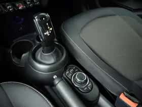 MINI Cooper (2023) thumbnail 16
