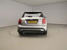 MINI Cooper (2023) thumbnail 3