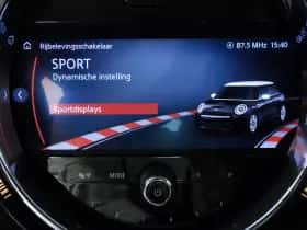 MINI Cooper (2023) thumbnail 32