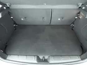 MINI Cooper (2023) thumbnail 9