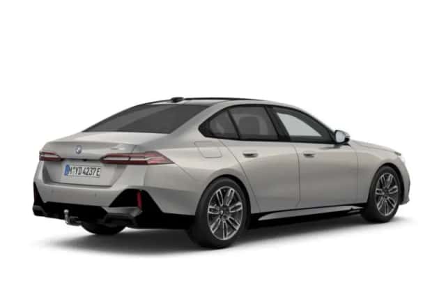 BMW i5 (2026) thumbnail 2