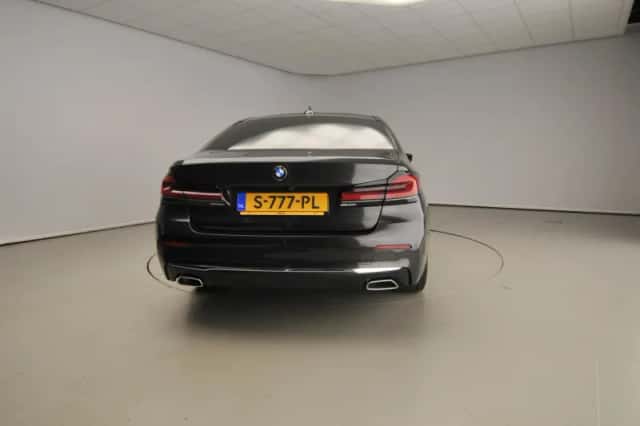 BMW 5-Serie (2023) thumbnail 6