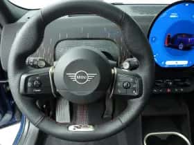 MINI Countryman (2025) thumbnail 11