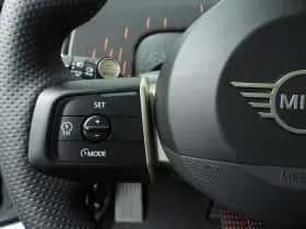 MINI Countryman (2025) thumbnail 13