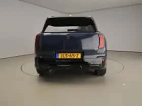 MINI Countryman (2025) thumbnail 3
