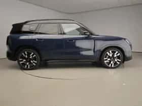 MINI Countryman (2025) thumbnail 4