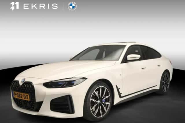 BMW 4-Serie (2022) thumbnail 1