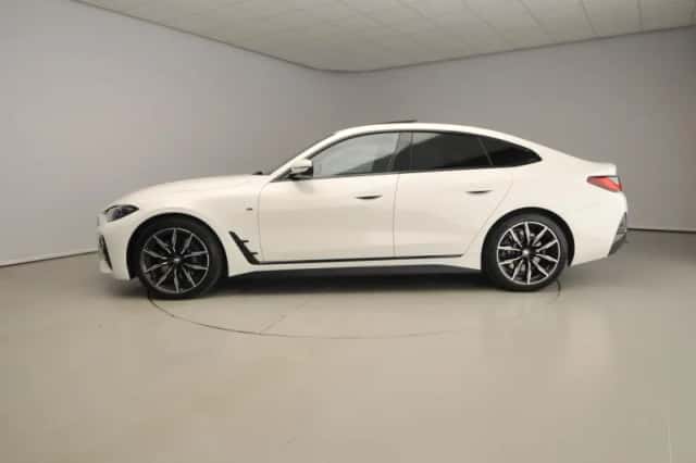 BMW 4-Serie (2022) thumbnail 2