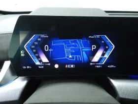 BMW iX2 (2025) thumbnail 12