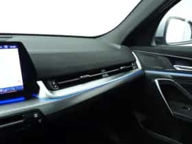 BMW iX2 (2025) thumbnail 37