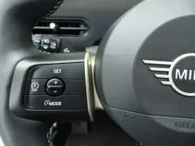 MINI Cabrio (2025) thumbnail 13
