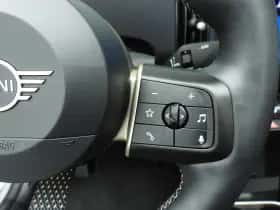 MINI Cabrio (2025) thumbnail 15