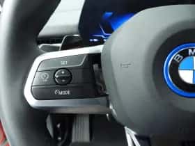 BMW iX2 (2025) thumbnail 13
