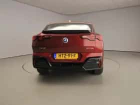 BMW iX2 (2025) thumbnail 3